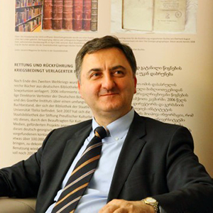 ავტორი